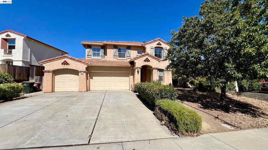 Property photo for 1913 Mount Stakes Ct, Antioch, CA