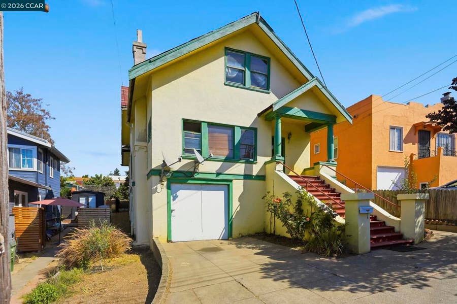 Property photo for 2912 Delaware St, Oakland, CA