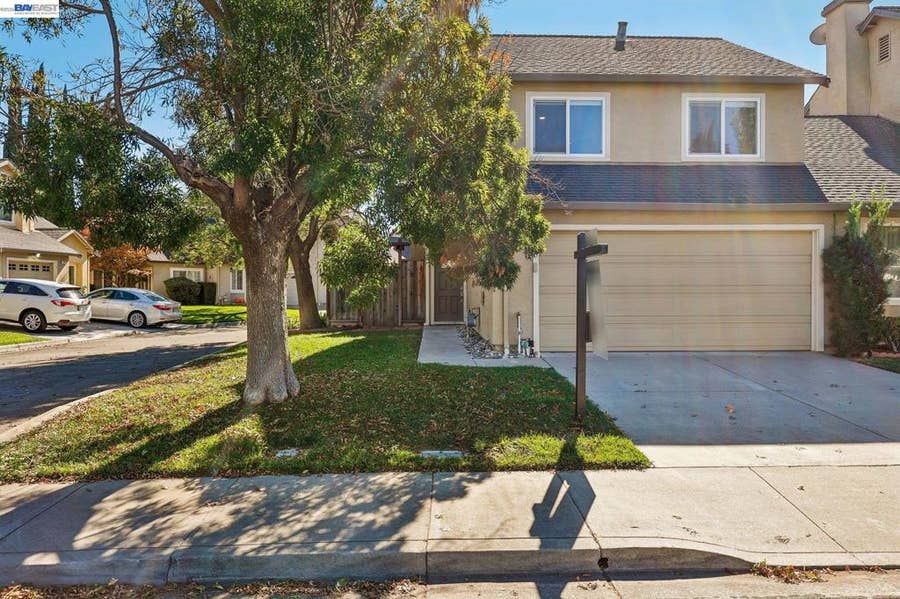 Property photo for 2129 Delucchi Dr, Pleasanton, CA