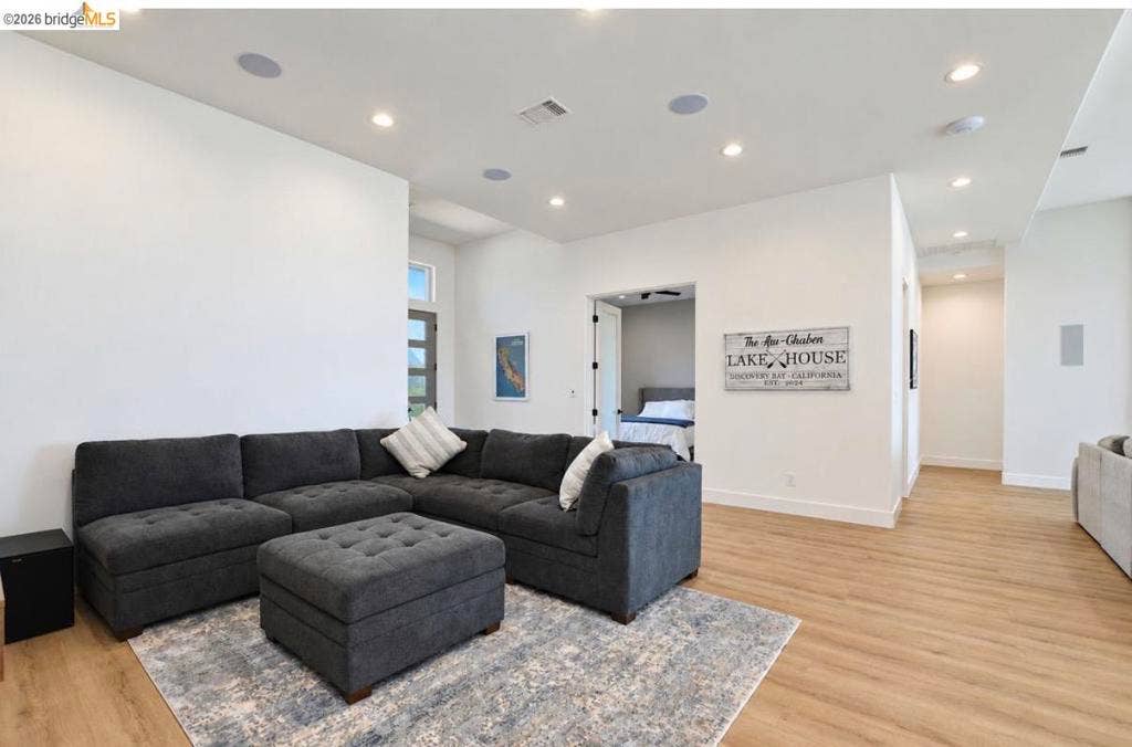 3944 Lighthouse Pl, Discovery Bay, CA 94505 3944 Lighthouse Pl, Discovery Bay, CA 94505