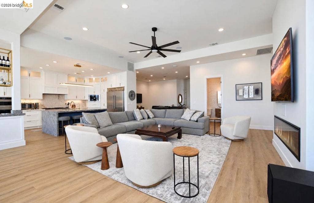 3944 Lighthouse Pl, Discovery Bay, CA 94505 3944 Lighthouse Pl, Discovery Bay, CA 94505