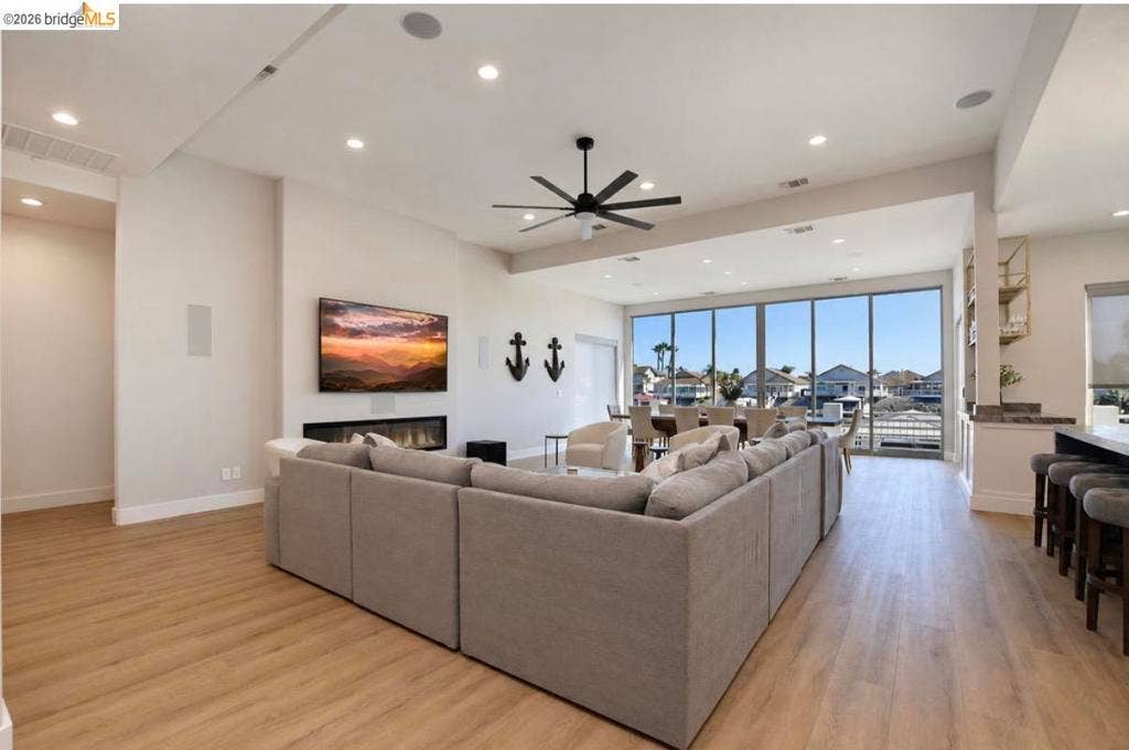 3944 Lighthouse Pl, Discovery Bay, CA 94505 3944 Lighthouse Pl, Discovery Bay, CA 94505