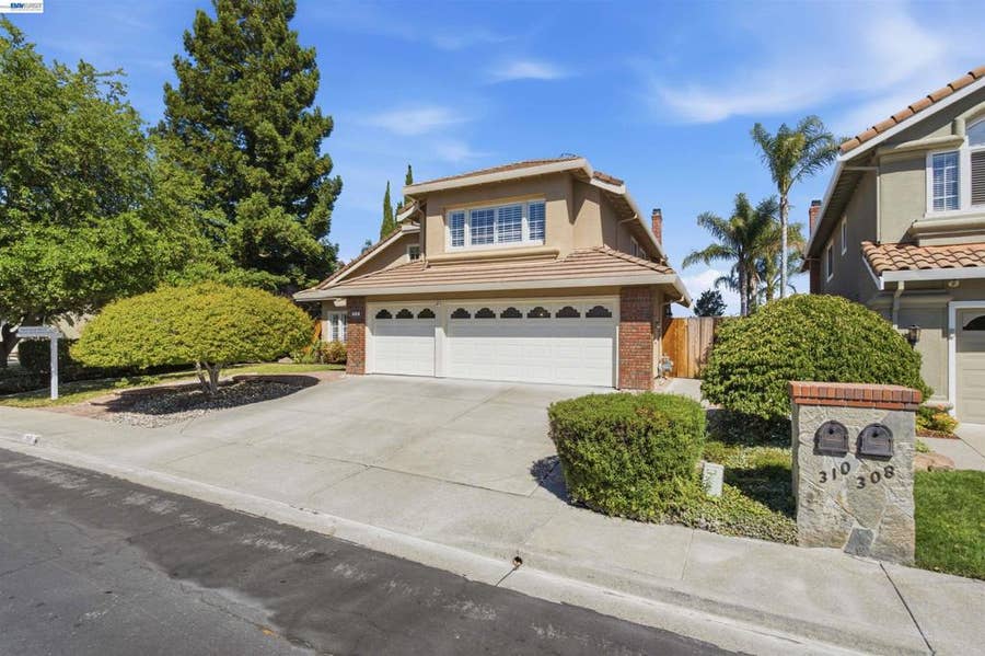 Property photo for 310 Sunset Dr, Danville, CA