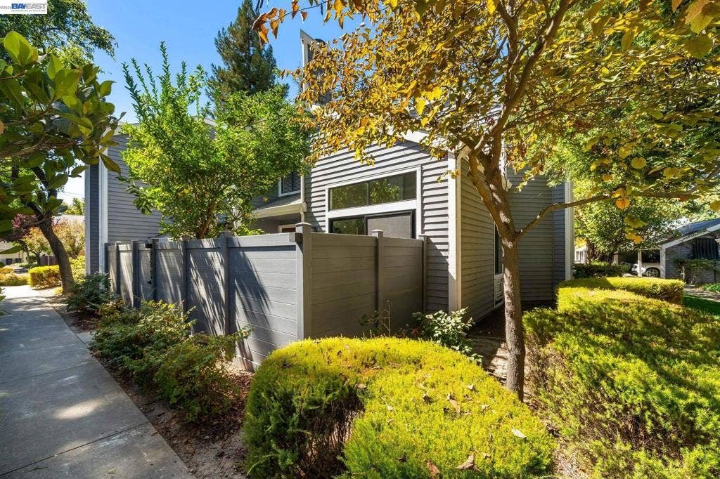 5375 Black Ave, #1, Pleasanton, CA 94566