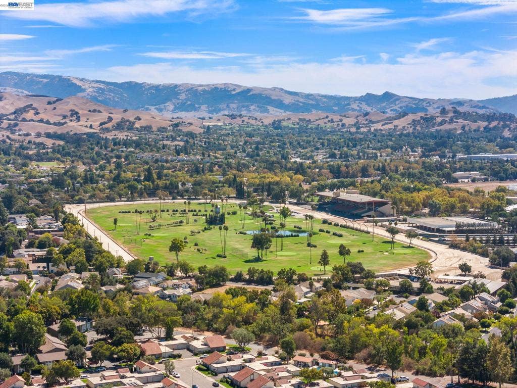 5375 Black Ave, #1, Pleasanton, CA 94566