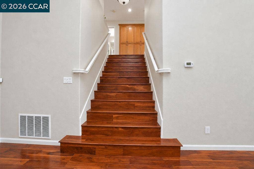 309 Mountain Ridge Dr, Danville, CA 94506