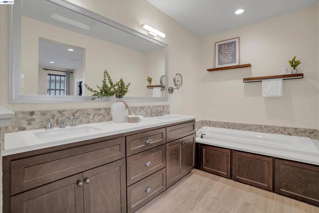 772 Tranquility Cir, #1, Livermore, CA 94551