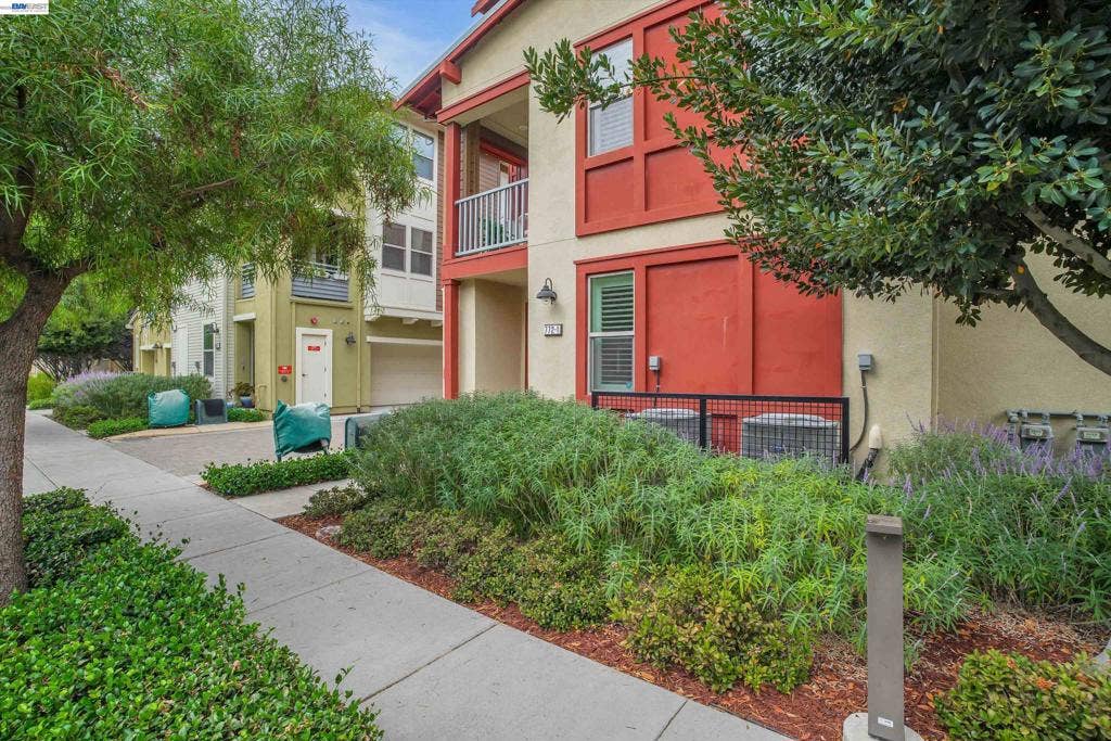 772 Tranquility Cir, #1, Livermore, CA 94551