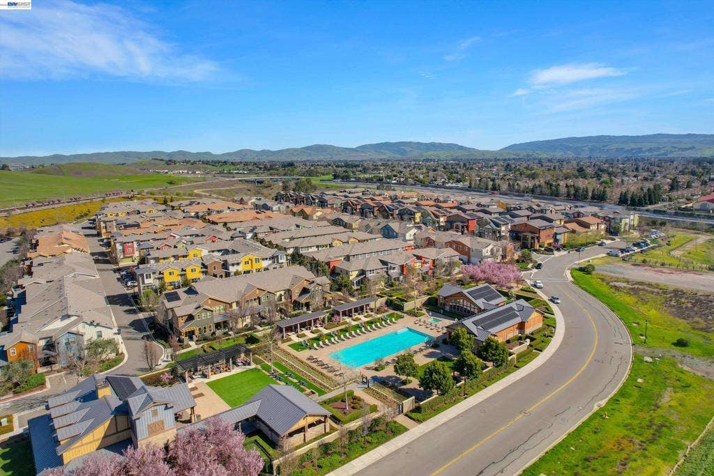 772 Tranquility Cir, #1, Livermore, CA 94551