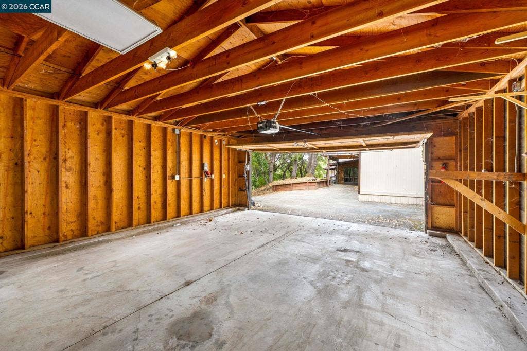 3471 Springhill Rd, Lafayette, CA 94549 3471 Springhill Rd, Lafayette, CA 94549