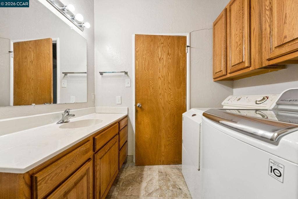 3471 Springhill Rd, Lafayette, CA 94549 3471 Springhill Rd, Lafayette, CA 94549