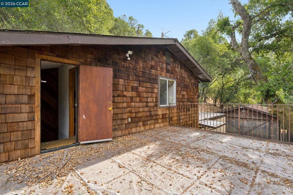 3471 Springhill Rd, Lafayette, CA 94549 3471 Springhill Rd, Lafayette, CA 94549