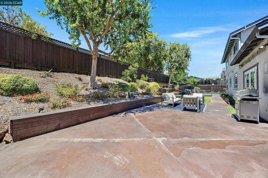 11698 Serra Ct, Dublin, CA 94568