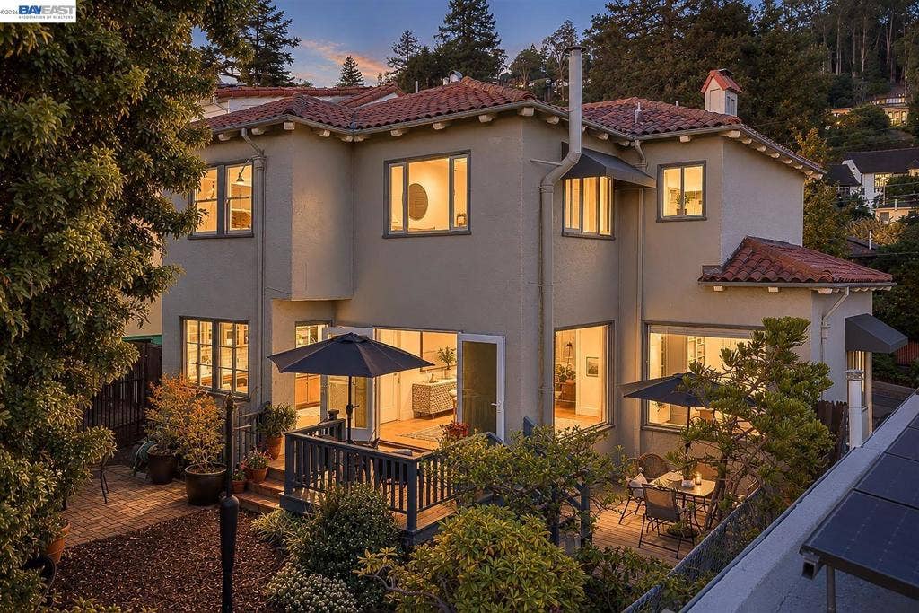 1594 Le Roy Ave, Berkeley, CA 94708