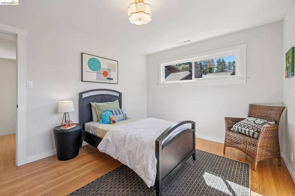 189 Fairlawn Dr, Berkeley, CA 94708