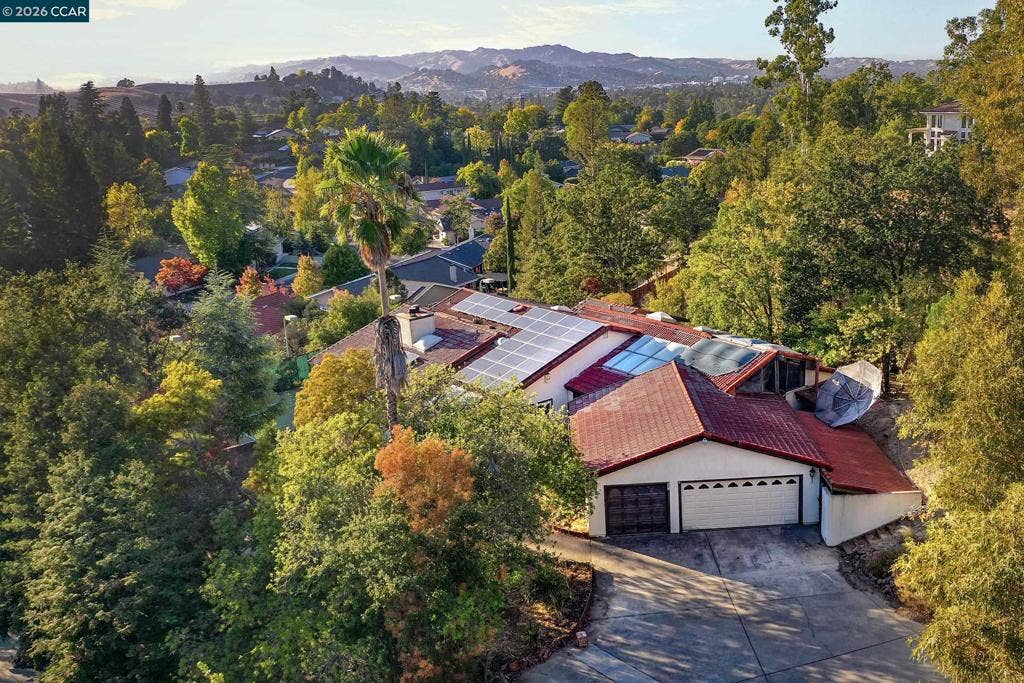 337 Livorna Heights Rd, Alamo, CA 94507