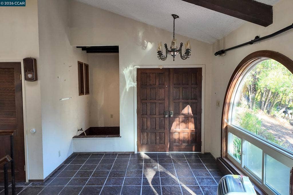 337 Livorna Heights Rd, Alamo, CA 94507