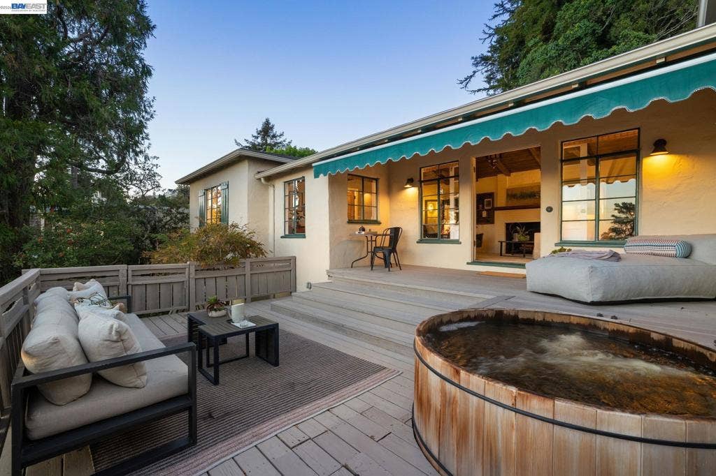 748 KEELER AVE, Berkeley, CA 94708