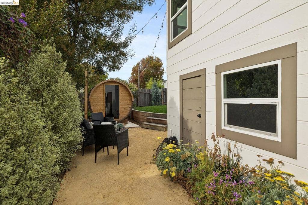 811 Lexington Ave, El Cerrito, CA 94530
