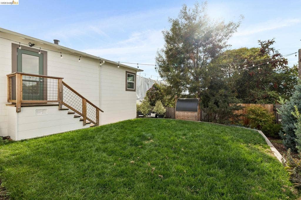 811 Lexington Ave, El Cerrito, CA 94530