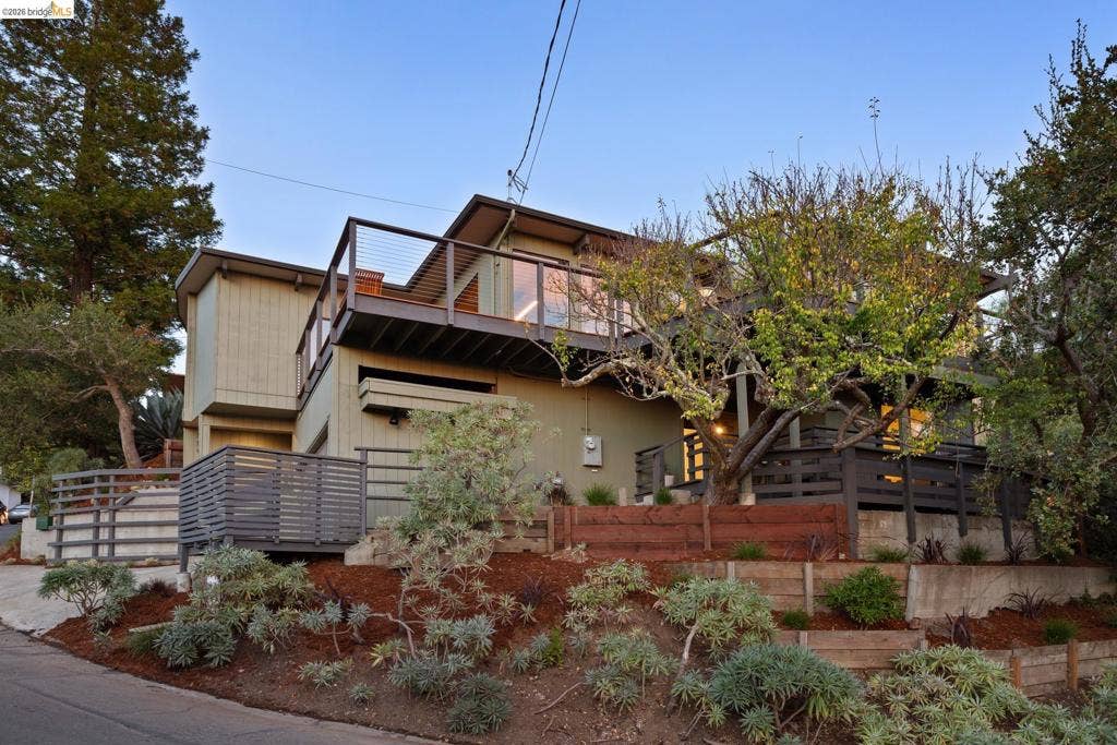 2724 Shasta Road, Berkeley, CA 94708 2724 Shasta Road, Berkeley, CA 94708