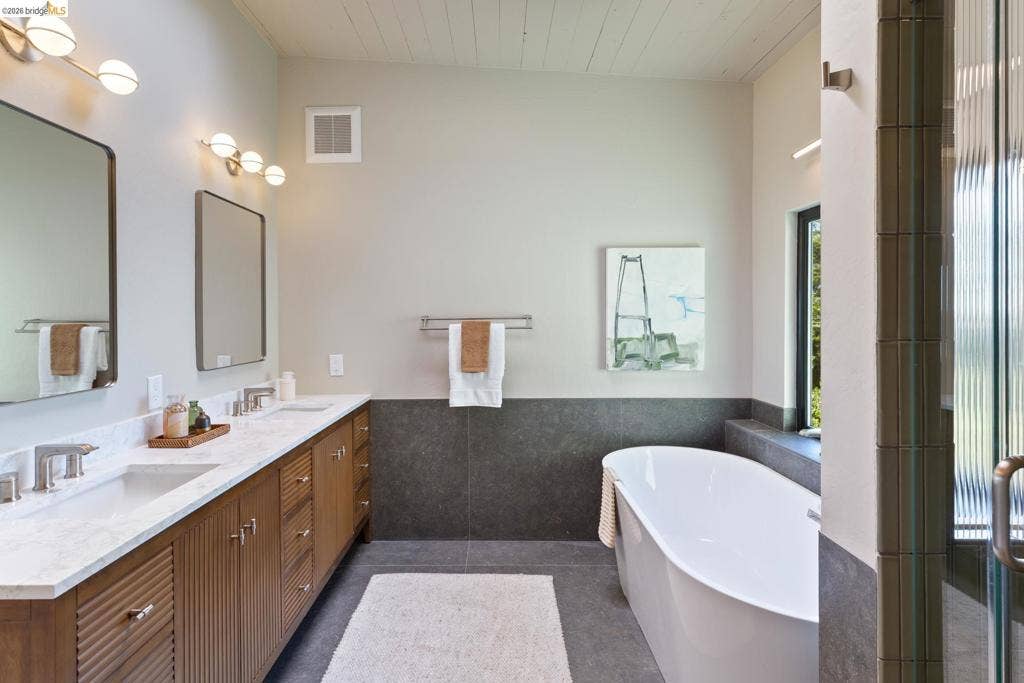 2724 Shasta Road, Berkeley, CA 94708 2724 Shasta Road, Berkeley, CA 94708