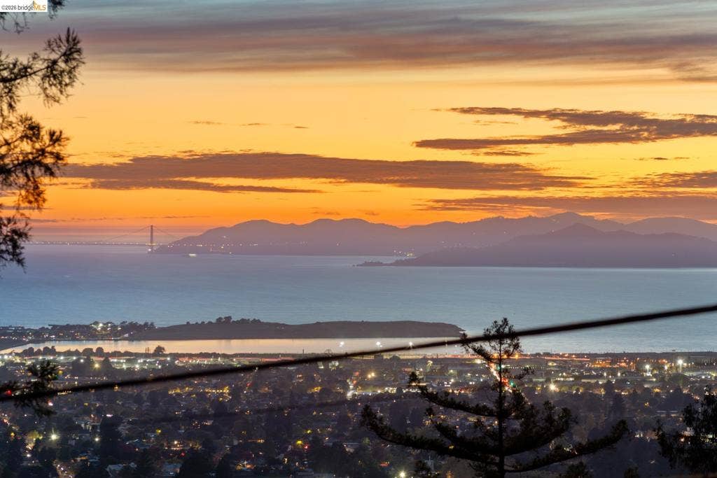 2724 Shasta Road, Berkeley, CA 94708 2724 Shasta Road, Berkeley, CA 94708