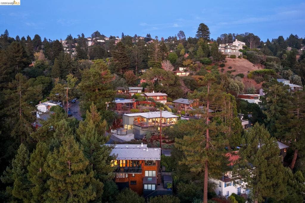 2724 Shasta Road, Berkeley, CA 94708 2724 Shasta Road, Berkeley, CA 94708