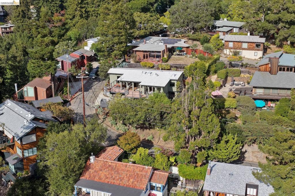 2724 Shasta Road, Berkeley, CA 94708 2724 Shasta Road, Berkeley, CA 94708