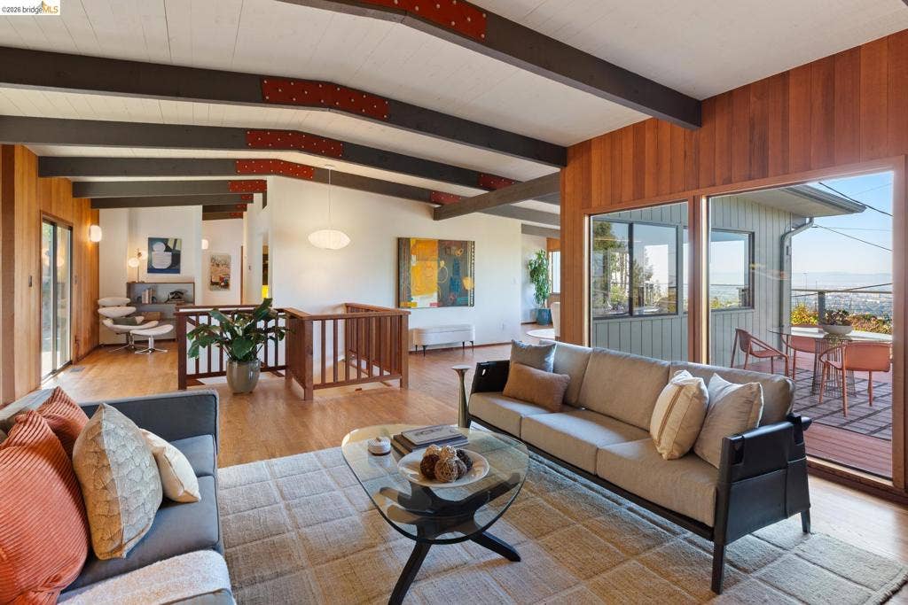 2724 Shasta Road, Berkeley, CA 94708 2724 Shasta Road, Berkeley, CA 94708