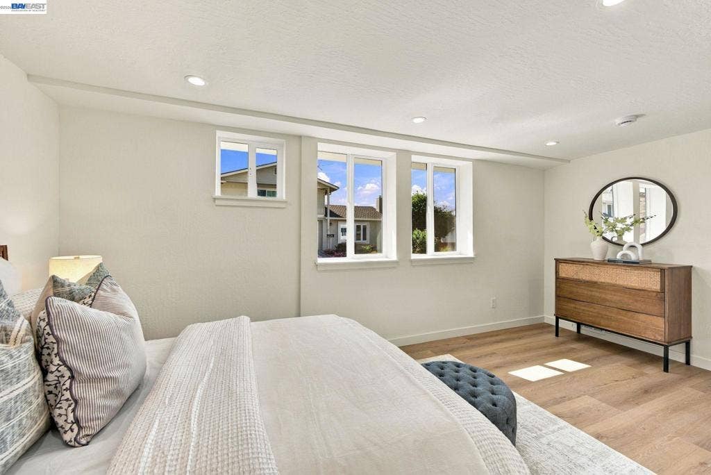 373 Appian Way, Union City, CA 94587