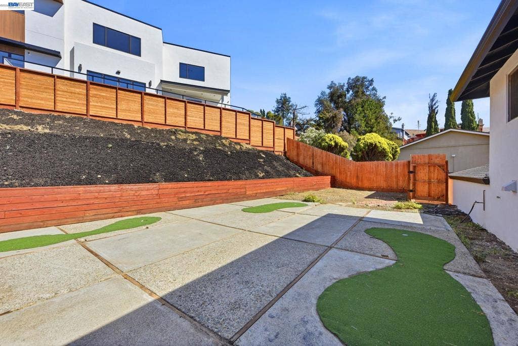 373 Appian Way, Union City, CA 94587