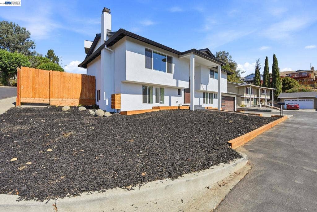 373 Appian Way, Union City, CA 94587
