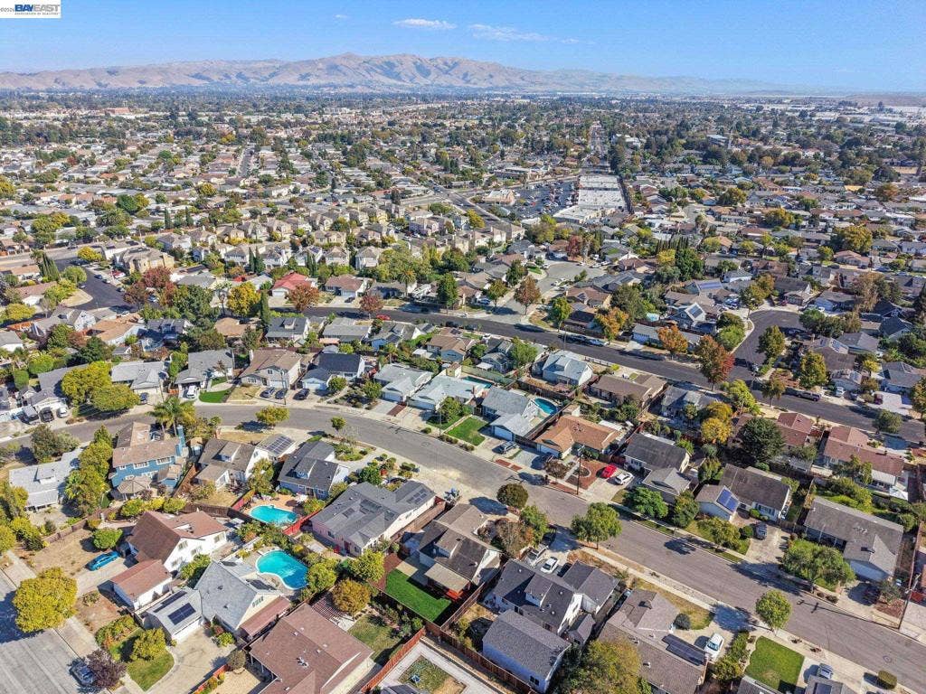6137 Bennington Dr, Newark, CA 94560