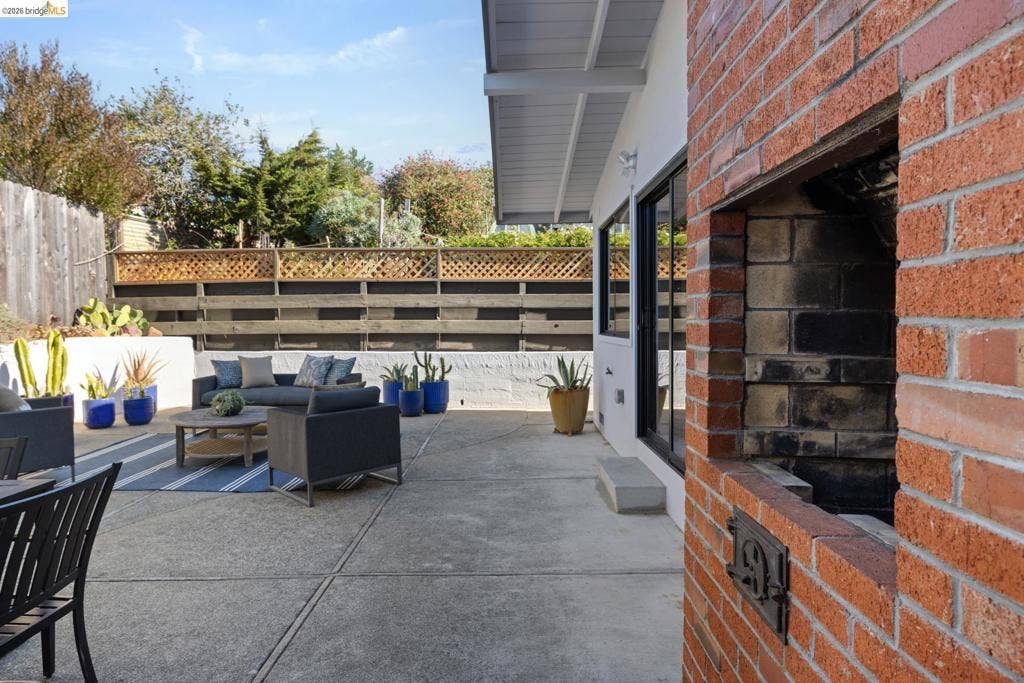6735 Kenilworth Ave, El Cerrito, CA 94530
