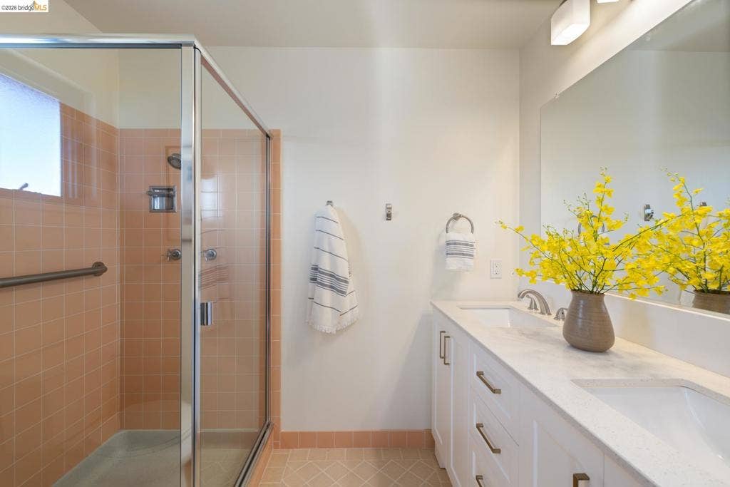 6735 Kenilworth Ave, El Cerrito, CA 94530