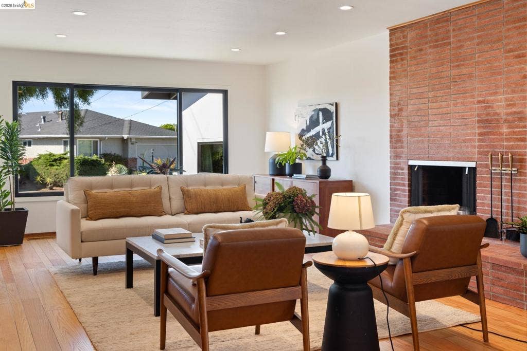 6735 Kenilworth Ave, El Cerrito, CA 94530