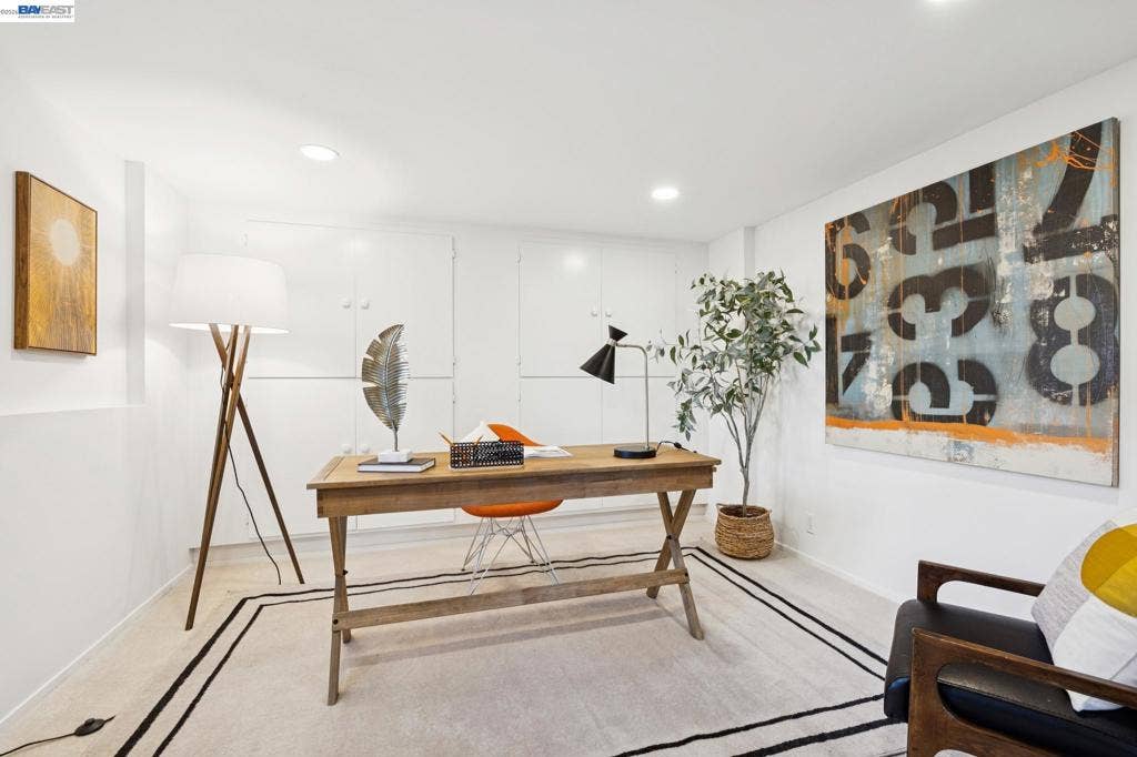 1085 STERLING AVE, Berkeley, CA 94708