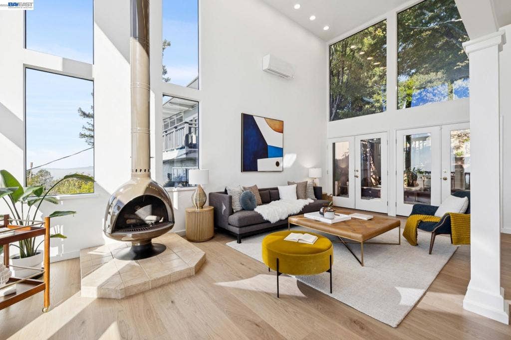1085 STERLING AVE, Berkeley, CA 94708
