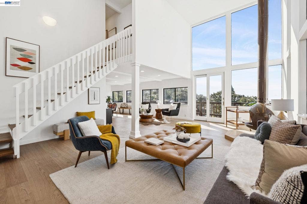 1085 STERLING AVE, Berkeley, CA 94708
