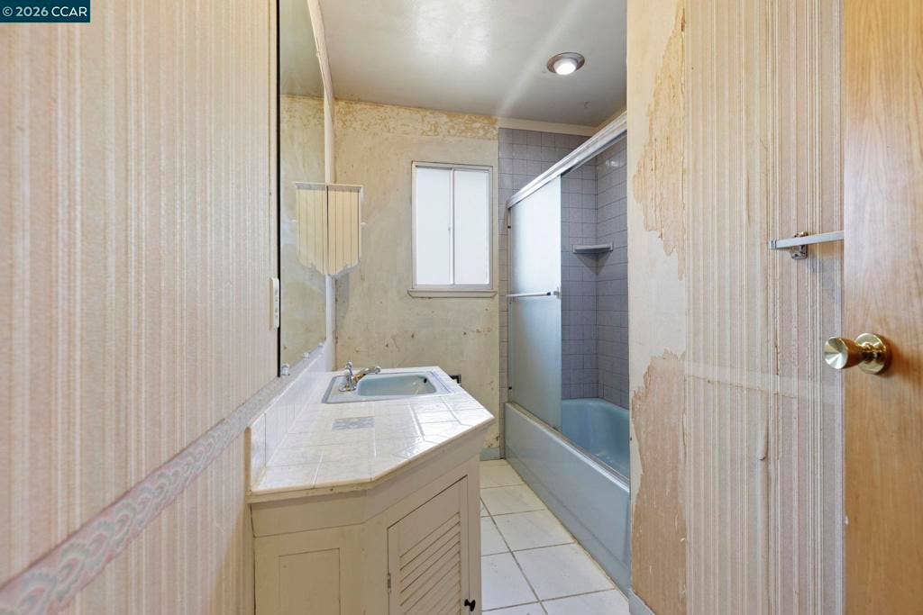 2414 Charlotte Ave, Concord, CA 94518