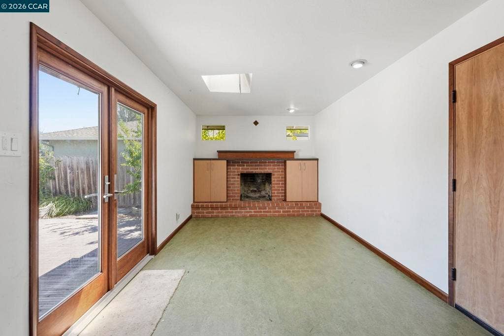 2414 Charlotte Ave, Concord, CA 94518