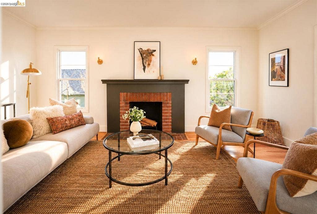 3842 Enos Ave, Oakland, CA 94619