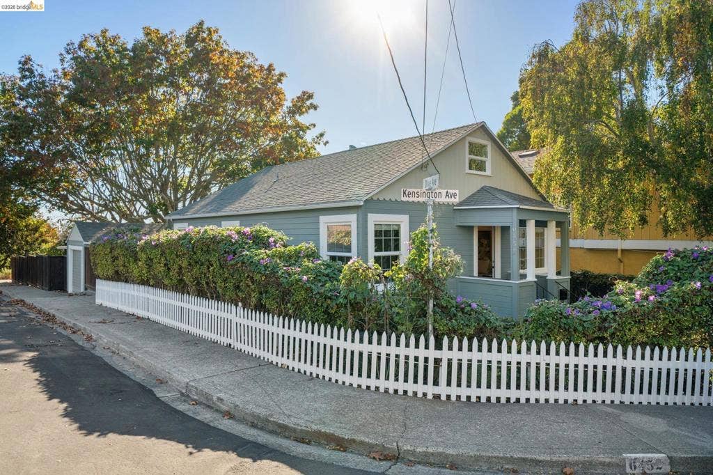 6452 Kensington Ave, Richmond, CA 94805