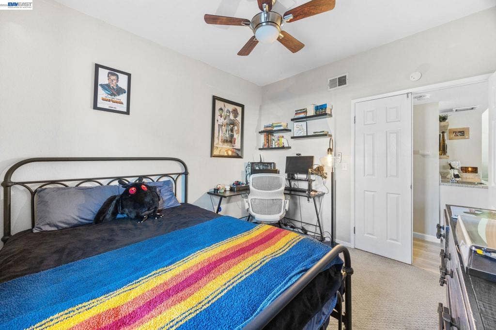 9852 Vista Grande Way, Elk Grove, CA 95624