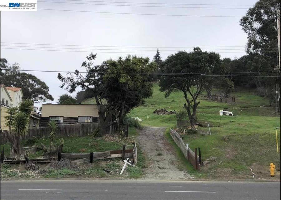 Property photo for 26550 Hayward Blvd, Hayward, CA