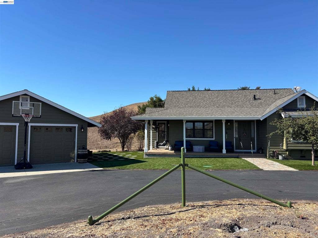 1905 Marciel, Livermore, CA 94551 1905 Marciel, Livermore, CA 94551