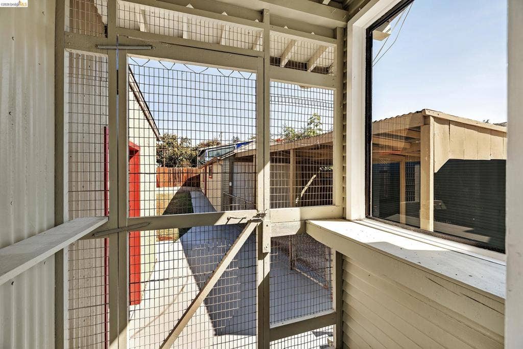 935 Key Route Blvd, Albany, CA 94706