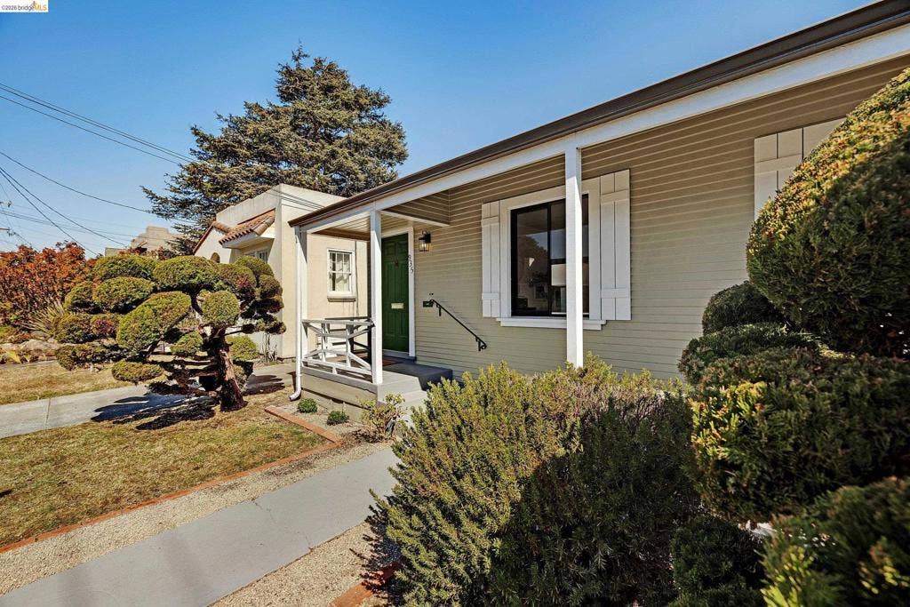 935 Key Route Blvd, Albany, CA 94706