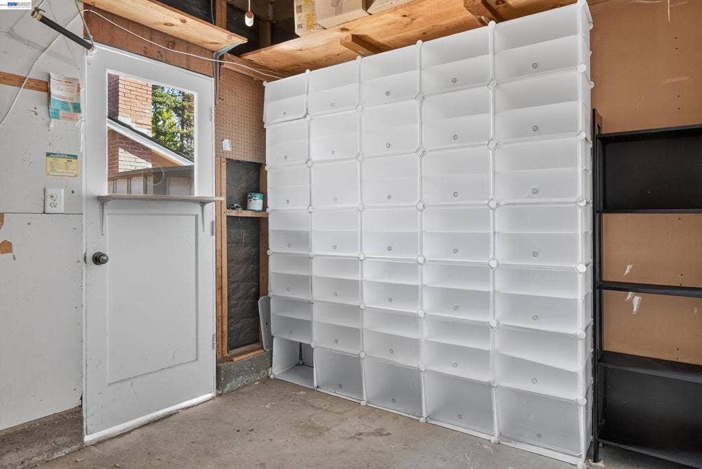7918 Hillsboro Ct, Pleasanton, CA 94588